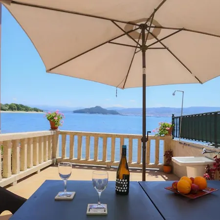 Holiday home In With Wifi Raxo