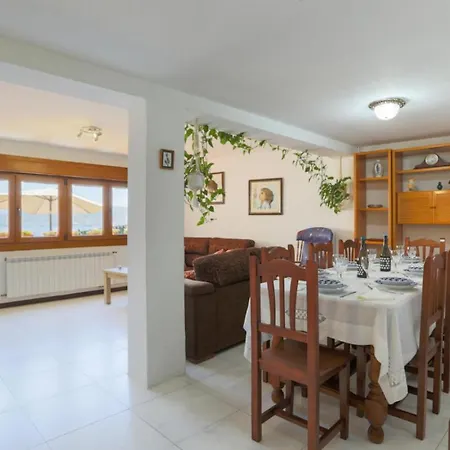 4 Bedroom Front In Σπίτι διακοπών Raxo